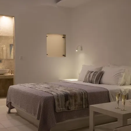 Ambience Otel Fira (Santorini)
