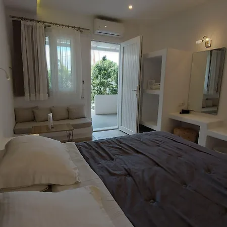 Ambience Hotel Firá