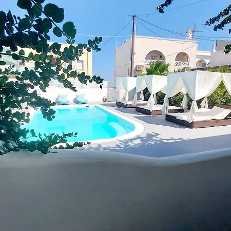 Ambience Hotel Firá