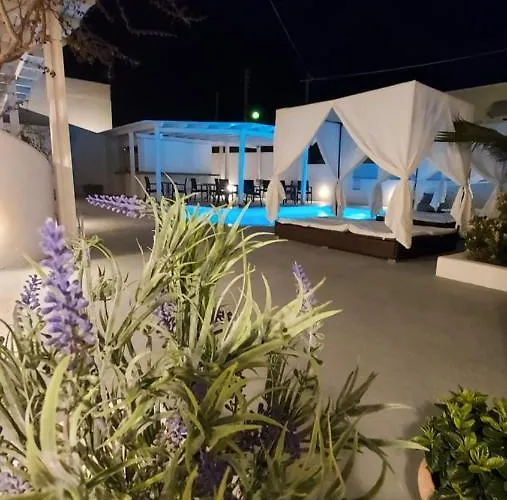 Hotel Ambience Fira (Santorini)
