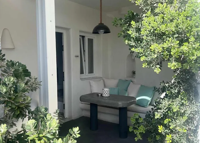 Ambience Hotel Fira (Santorini)