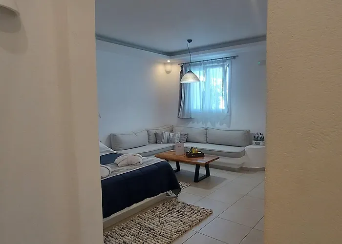 Ambience Hotel Fira (Santorini)