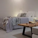 Ambience 4* Fira (Santorini)