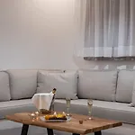 Ambience 4* Fira (Santorini)