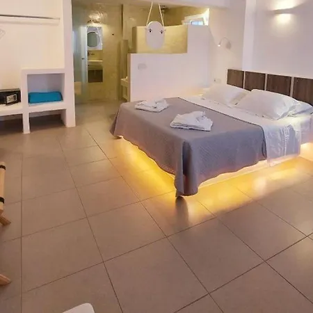Hotel Ambience 4*