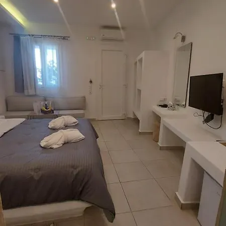 Hotel Ambience Fira (Santorini)