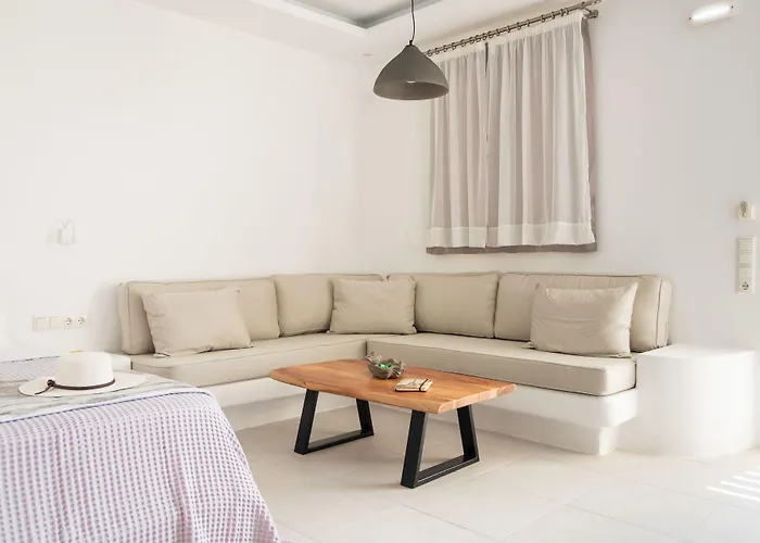 Hotel Ambience Fira (Santorini)