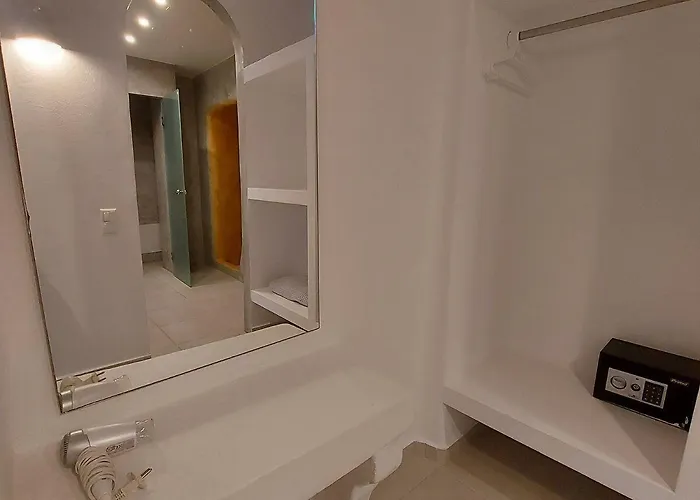 Hotell Ambience Fira (Santorini)